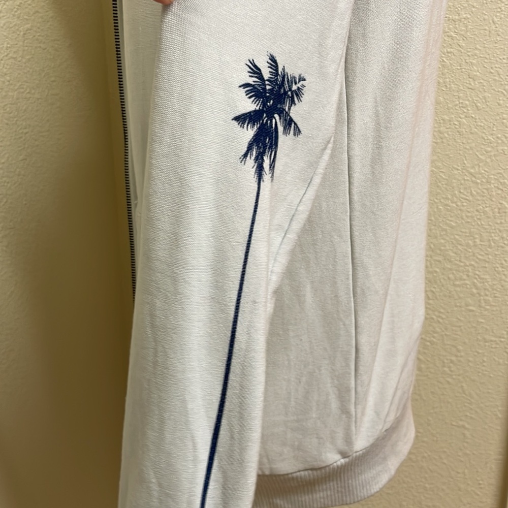 CHASER Cloth Vacation Club Zip Up Hoodie Jacket - Picture 4 of 9